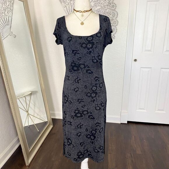 Source Unknown Dresses & Skirts - Vintage Early 2000's Soft Grunge Goth Black Gray Floral Midi T-Shirt Dress M